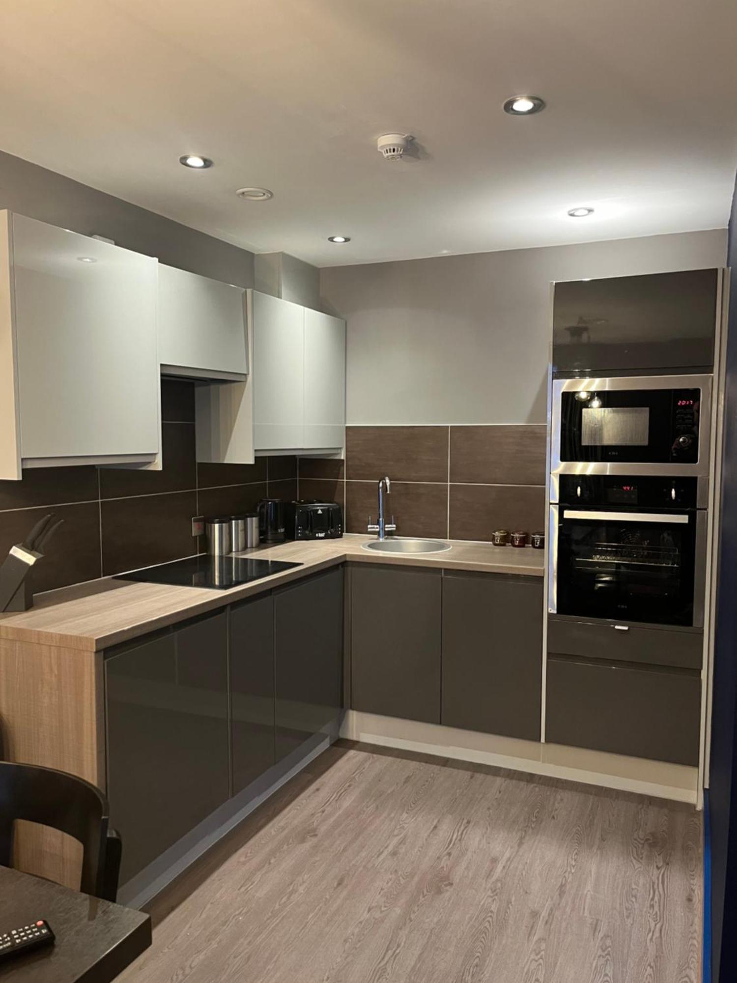 Epic Apartments Tunnage Square Liverpool Eksteriør bilde
